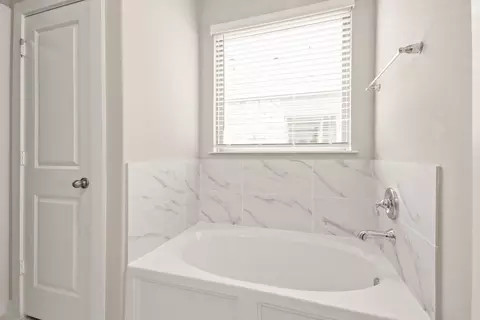 Bath - 12048 Moonlight Path Dr, Conroe, TX 77304 photo 1 of 6