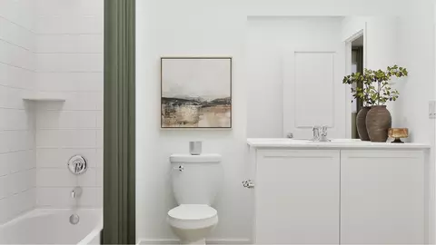Bath - 990 Mew Rd, Windsor, CO 80550 photo 3 of 6