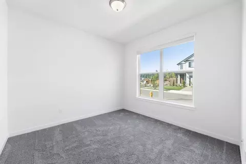 Bedroom - 1200 S 32nd Ave, Cornelius, OR 97113 photo 9 of 11