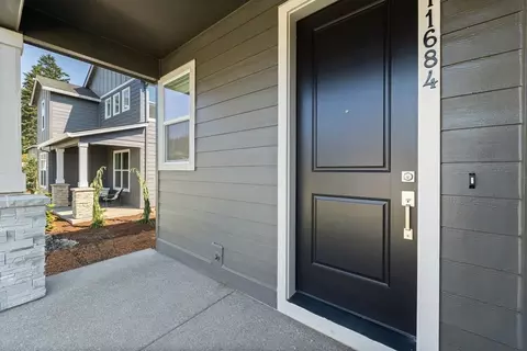 Entry Way - 1200 S 32nd Ave, Cornelius, OR 97113 photo 6 of 6