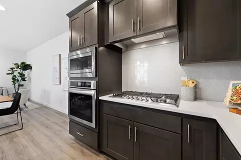 Kitchen - 1200 S 32nd Ave, Cornelius, OR 97113 photo 2 of 6