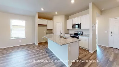 Entry Way - 201 Gus Loop, Georgetown, TX 78626 photo 1 of 6