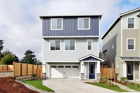 8746 151st St Ct E, Puyallup, WA 98375