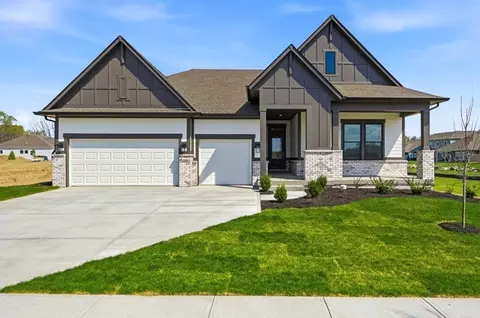 11922 Charles Eric Way, Noblesville, IN 46060