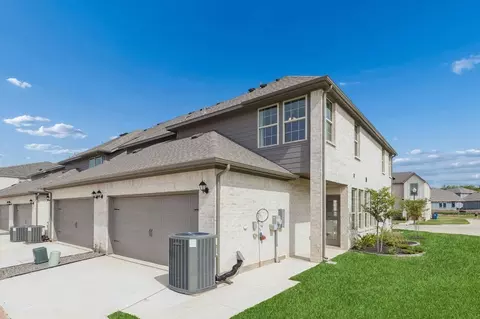 Exterior - 4002 Avion Dr, Sanger, TX 76266 photo 9 of 9