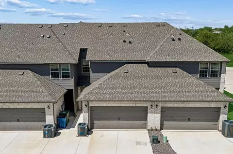 Exterior - 4002 Avion Dr, Sanger, TX 76266 photo 4 of 9