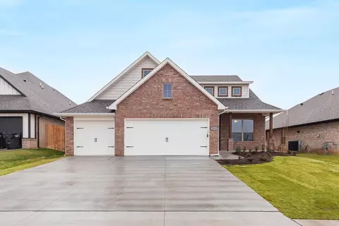 10237 Acorn Ridge Rd, Edmond, OK 73034