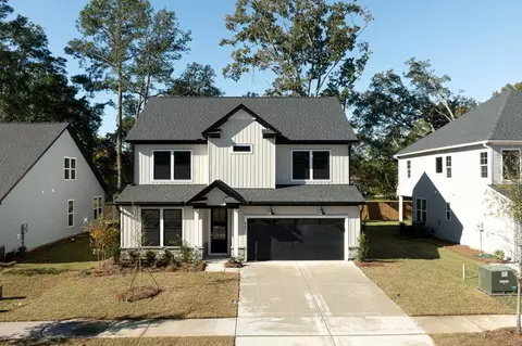 Exterior - 219 Creek Pointe Dr, Moncks Corner, SC 29461 photo 5 of 9