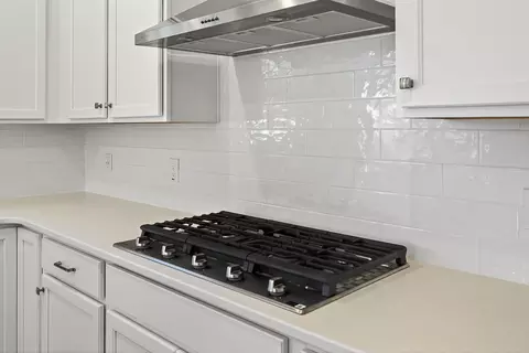 Kitchen - 219 Creek Pointe Dr, Moncks Corner, SC 29461 photo 3 of 10