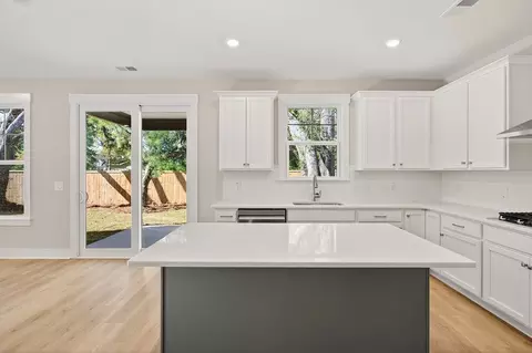 Kitchen - 219 Creek Pointe Dr, Moncks Corner, SC 29461 photo 2 of 10
