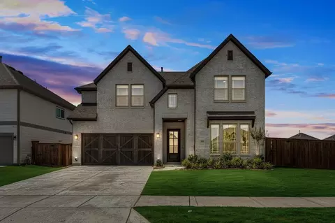 8102 Grotto Dr, Royse City, TX 75189