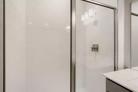 Bath - 653 Noola St, Windsor, CO 80550 photo 2 of 5