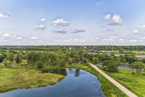 View/Area - 14822 S Hillside Dr, Lockport, IL 60441 photo 3 of 5