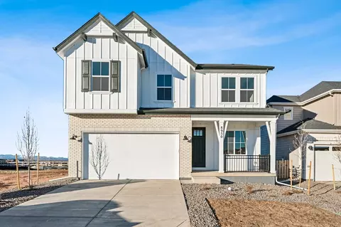 8958 Whiteclover St, Littleton, CO 80125