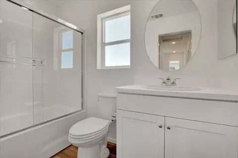 Bath - 407 River Terrace Dr, Lompoc, CA 93436 photo 1 of 5
