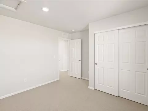 6691 Roundtail Way, Colorado Springs, CO 80925