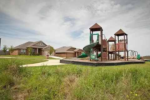 View/Area - 3713 Black Mesa Rd, Norman, OK 73071 photo 9 of 10