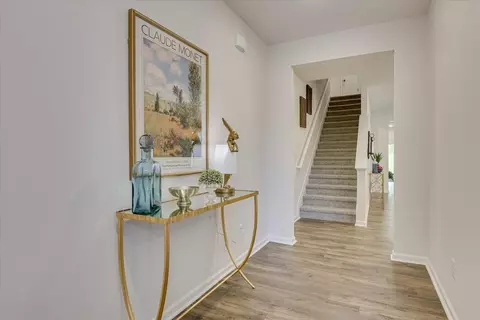 Entry Way - 5013 Tullamore Dr, Aiken, SC 29801 photo 2 of 5