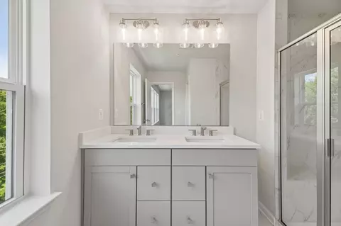 Bath - 9730 Gaelic Pl, Waldorf, MD 20601 photo 2 of 16