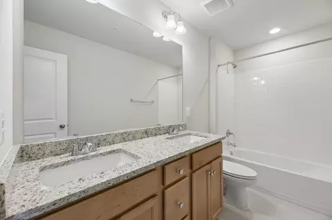 Bath - 9730 Gaelic Pl, Waldorf, MD 20601 photo 6 of 16
