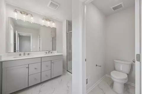 Bath - 9730 Gaelic Pl, Waldorf, MD 20601 photo 4 of 16