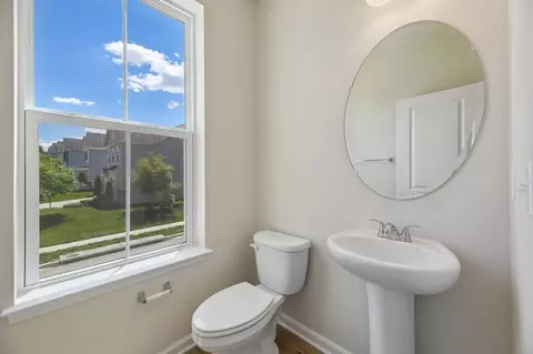 Bath - 9730 Gaelic Pl, Waldorf, MD 20601 photo 8 of 16