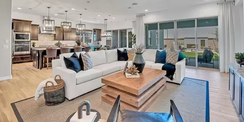 788 W Pelican Dr, Queen Creek, AZ 85140