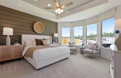 Bedroom - 16418 Cedarveil Ct, Conroe, TX 77302 photo 5 of 7