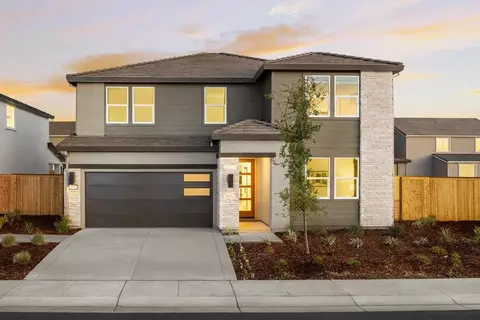 Exterior - 125 Solera Dr, Lodi, CA 95240 photo 2 of 3