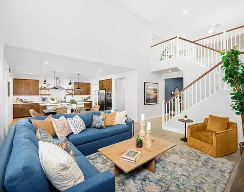 Living - 125 Solera Dr, Lodi, CA 95240 photo 1 of 1