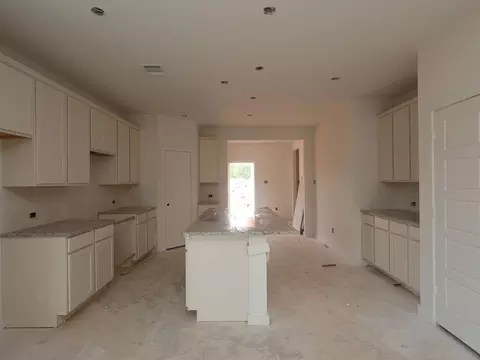 10204 Burton Path, Montgomery, TX 77316