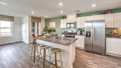 526 Golden Myna Ave, Henderson, NV 89011
