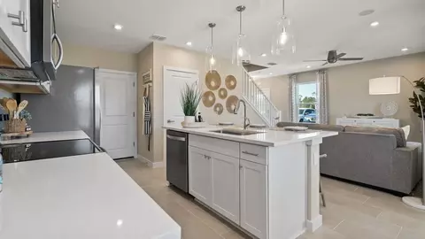 Kitchen - 6647 Jillian Dr, Saint Cloud, FL 34773 photo 3 of 5