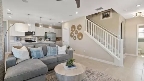 Entry Way - 6647 Jillian Dr, Saint Cloud, FL 34773 photo 2 of 2