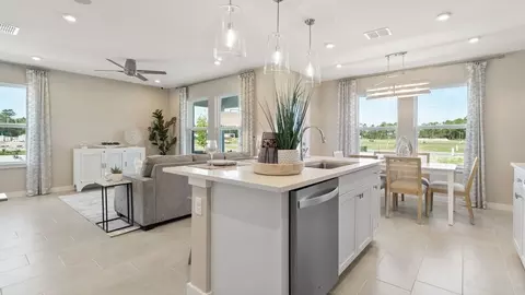 Kitchen - 6647 Jillian Dr, Saint Cloud, FL 34773 photo 5 of 5