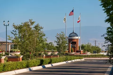 View/Area - 2203 Gilford St, Bakersfield, CA 93311 photo 14 of 14