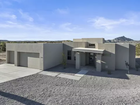 101 Clubhouse Rd, Elephant Butte, NM 87935