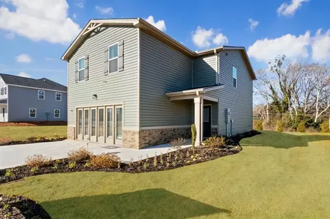 221 White Fields Ave, Fountain Inn, SC 29644