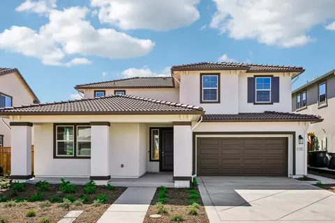 1352 N Galvani Ct, Mountain House, CA 95391