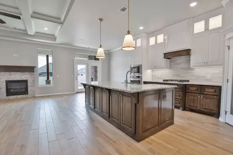 Kitchen - 2800 Heather Hvn, Moore, OK 73160 photo 3 of 19