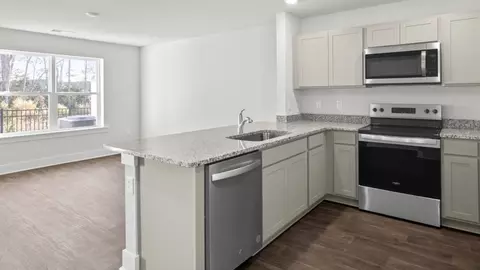 Kitchen - 5460 Mistiflower St, Leland, NC 28451 photo 2 of 6