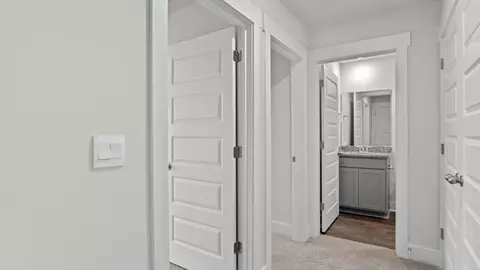Entry Way - 5460 Mistiflower St, Leland, NC 28451 photo 5 of 7