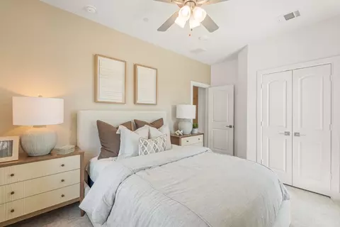 Bedroom - 314 Bluestem Dr, Euless, TX 76039 photo 3 of 5