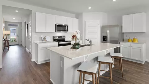 Kitchen - 1372 Bear Hammock Dr, Umatilla, FL 32784 photo 1 of 7