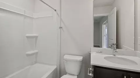 Bath - 363 Hackley Dr, Joppa, MD 21085 photo 6 of 9