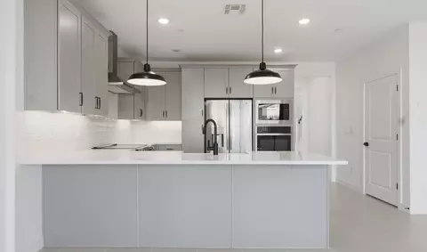 5820 S 35th Way, Phoenix, AZ 85040