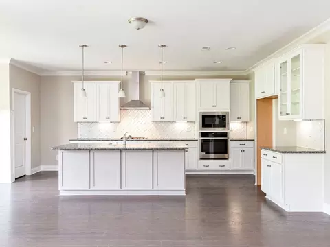 Kitchen - 303 Kendall Downs Blvd, Toney, AL 35773 photo 1 of 5