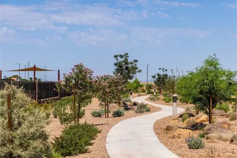 View/Area - 25557 W Trumbull Rd, Buckeye, AZ 85326 photo 7 of 14