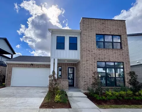 17014 Texas Hill Country Rd, Cypress, TX 77433