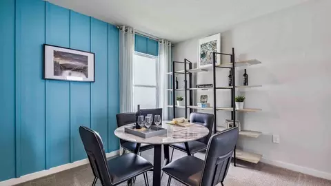 Dining - 18316 Beehive Ter, Bradenton, FL 34211 photo 2 of 2